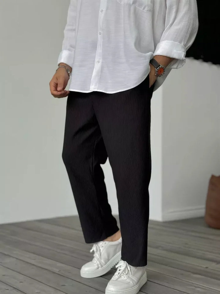 Elliot | Relaxed Ribbed Trousers