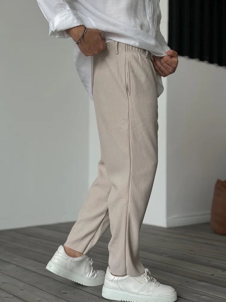 Elliot | Relaxed Ribbed Trousers